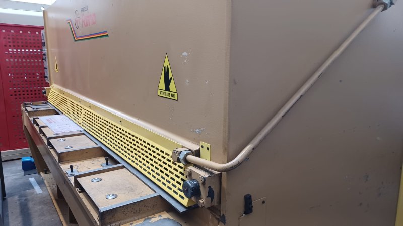 FARINA cfo 308  1996