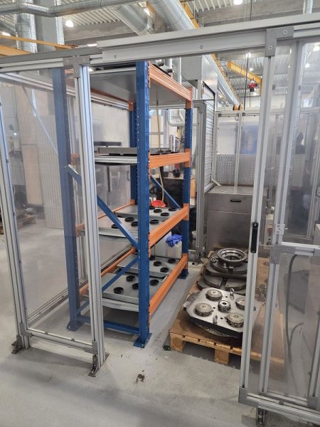 LIEBHERR LFS 380  2008