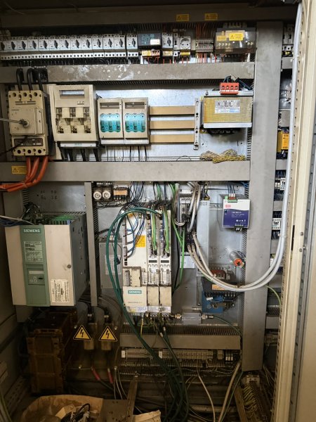 TOS SKIQ 20 CNC 