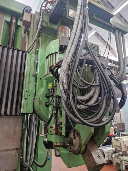 WALDRICH COBURG 30 FS 5040-10 CNC  1969