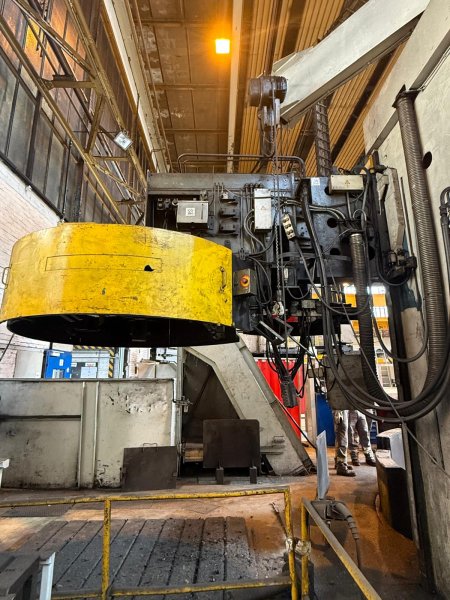DORRIES CT 360 CNC  1975